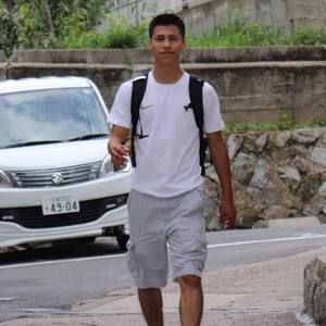 Meet your Posher, Gabino